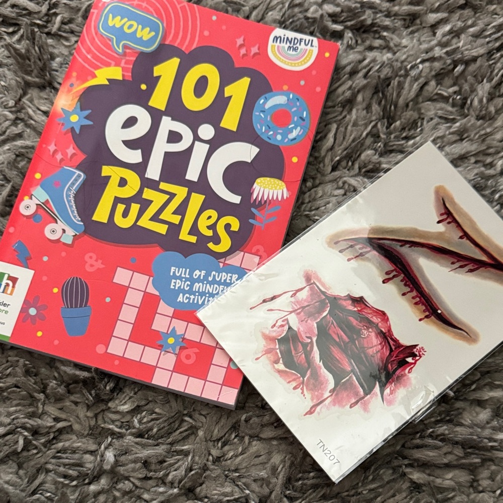 101 Epic Puzzles Book + tattoos